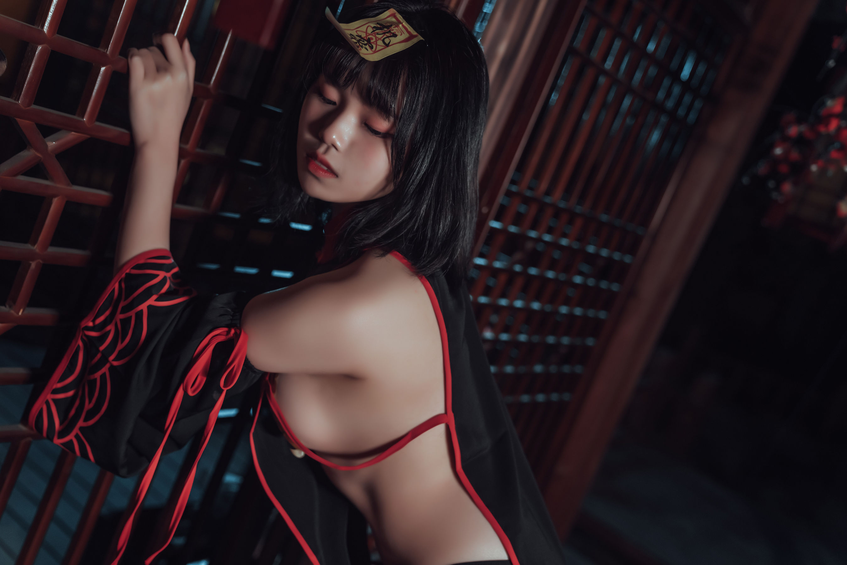 [COSPLAY] 七月喵子 - 小僵尸4