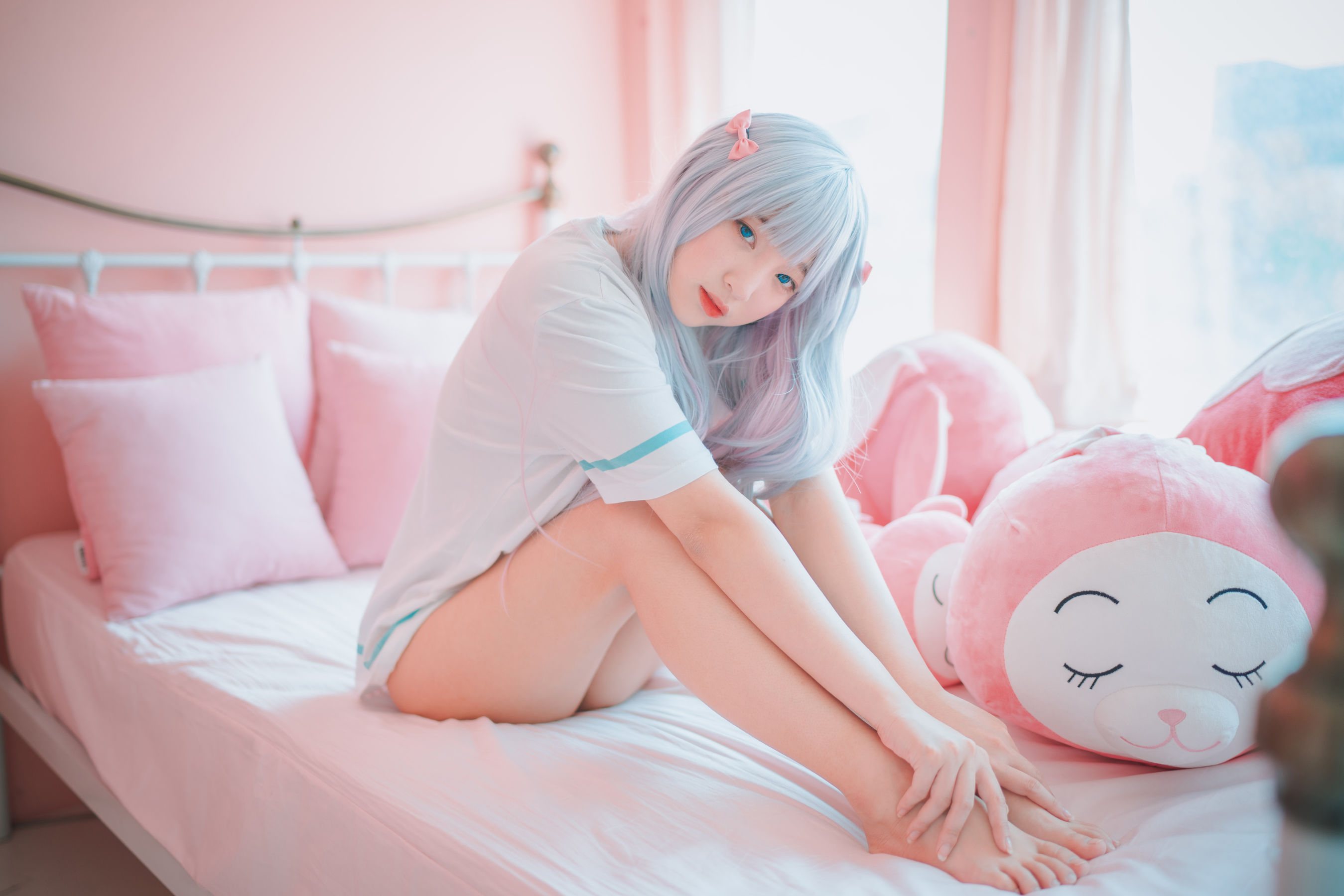 [网红COSER写真] 巨乳少女姜仁卿 – Eromanga Sensei 套图