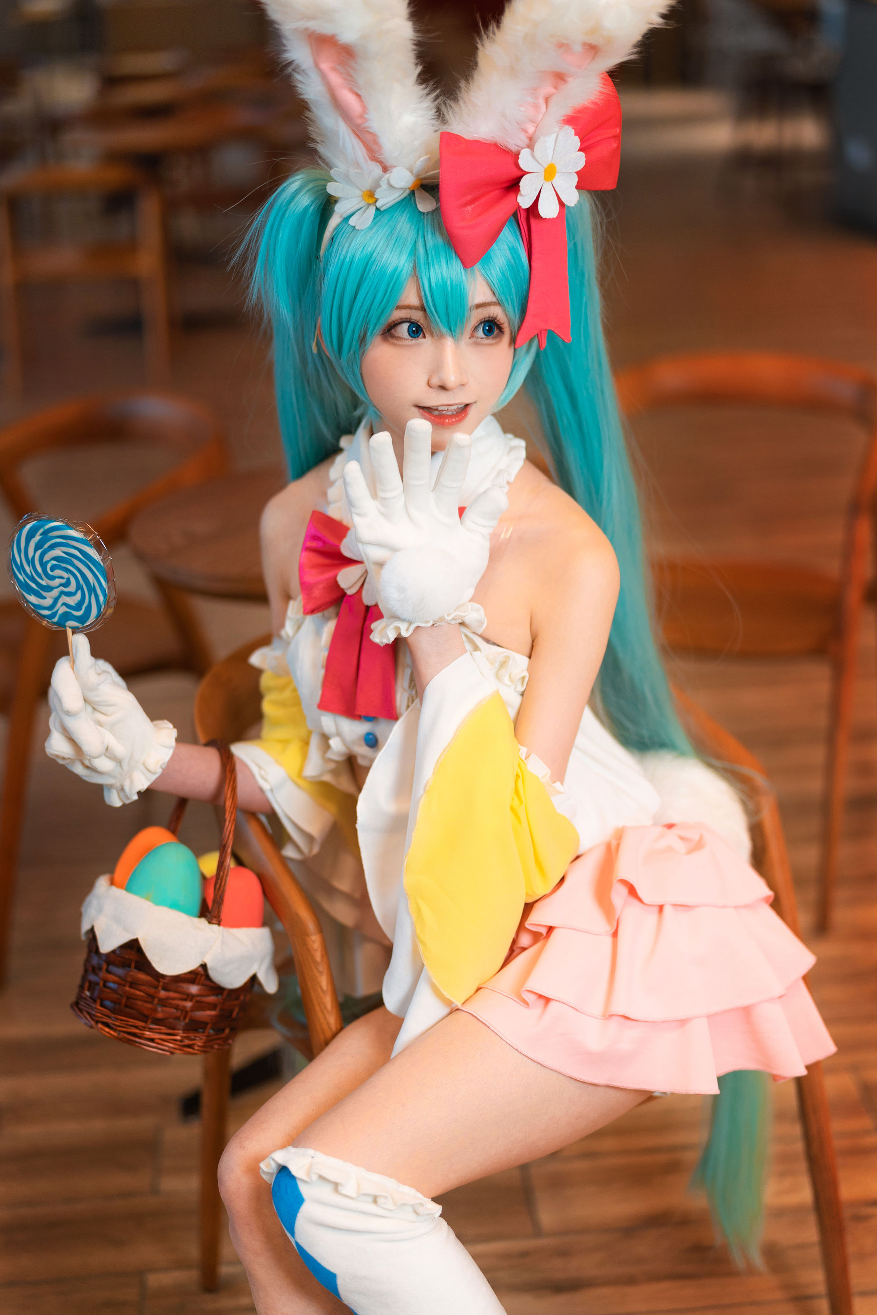 [网红COSER写真] 动漫博主Kitaro_绮太郎 - 初音兔女郎 套图3