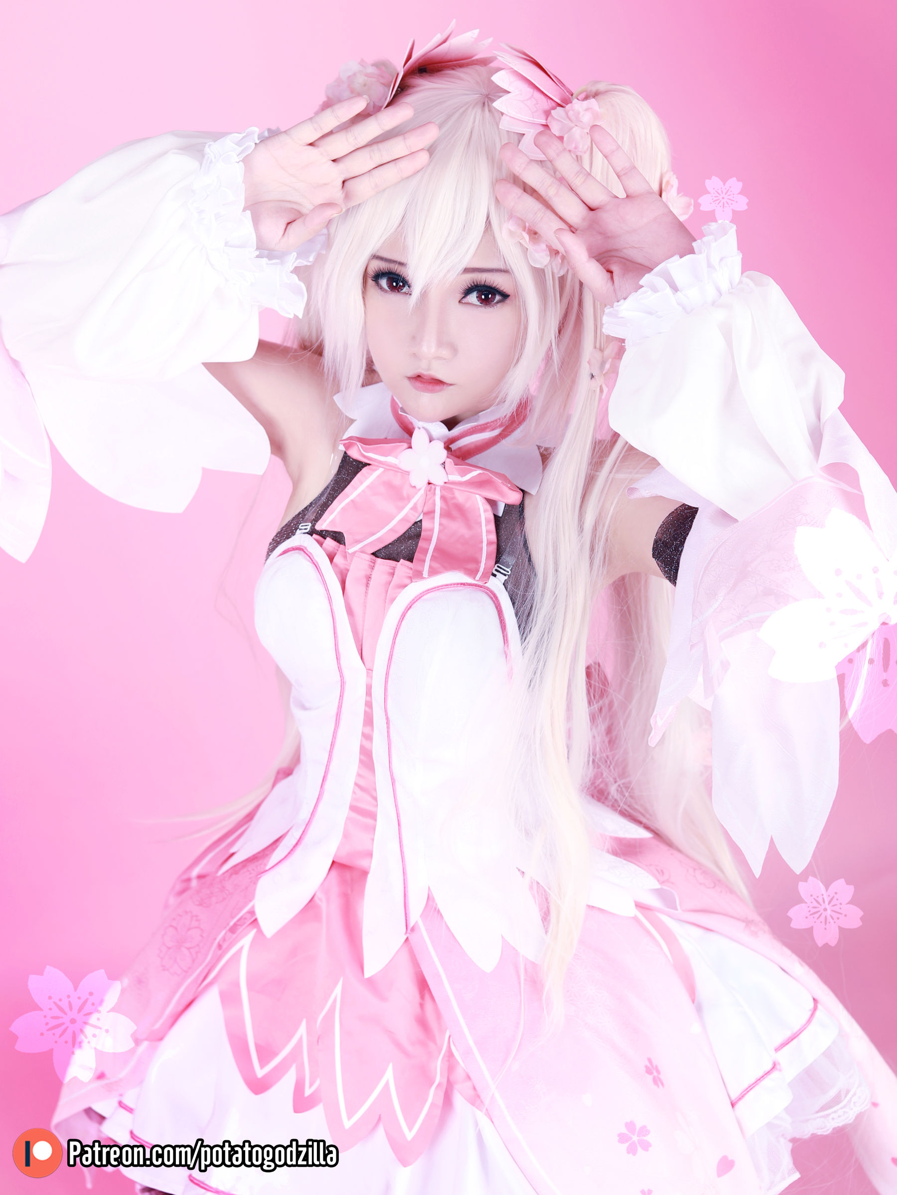 Coser小姐姐Potato Godzilla - Sakura Miku 套图7