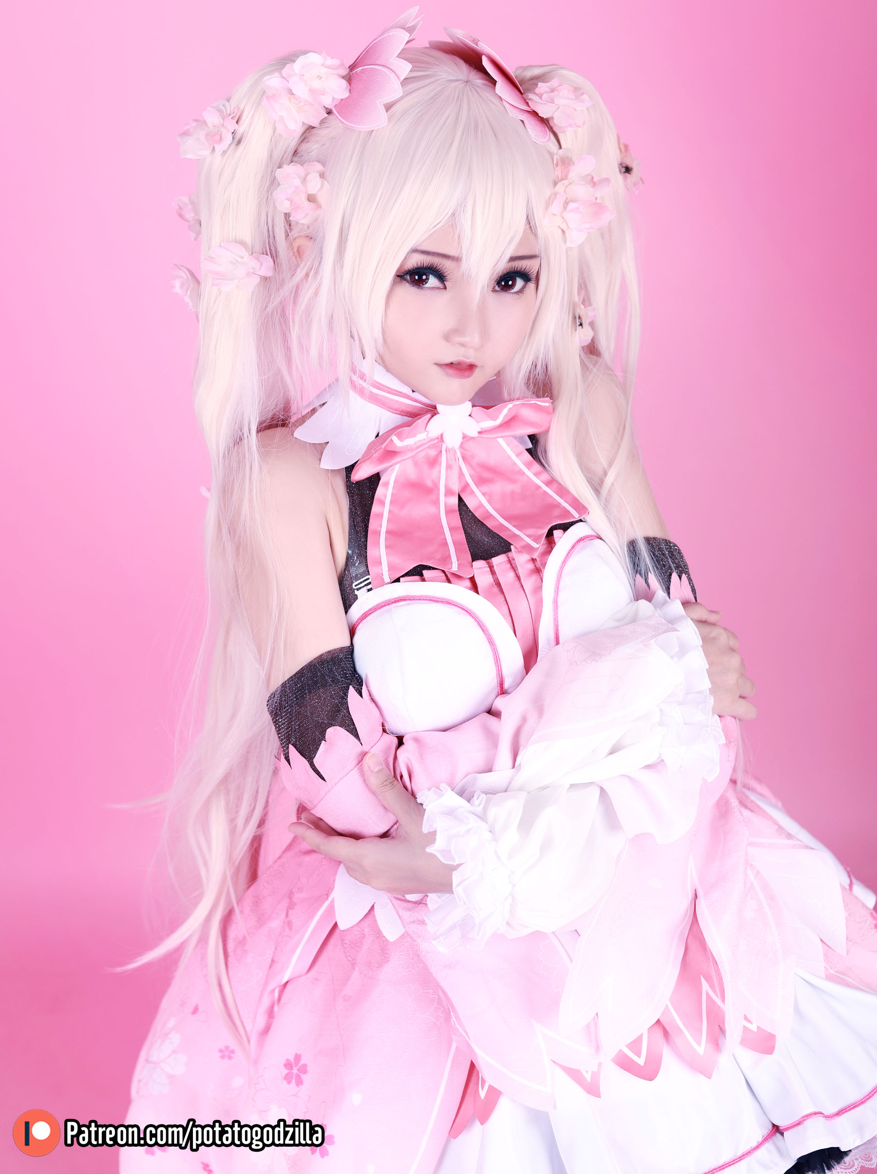 Coser小姐姐Potato Godzilla - Sakura Miku 套图6