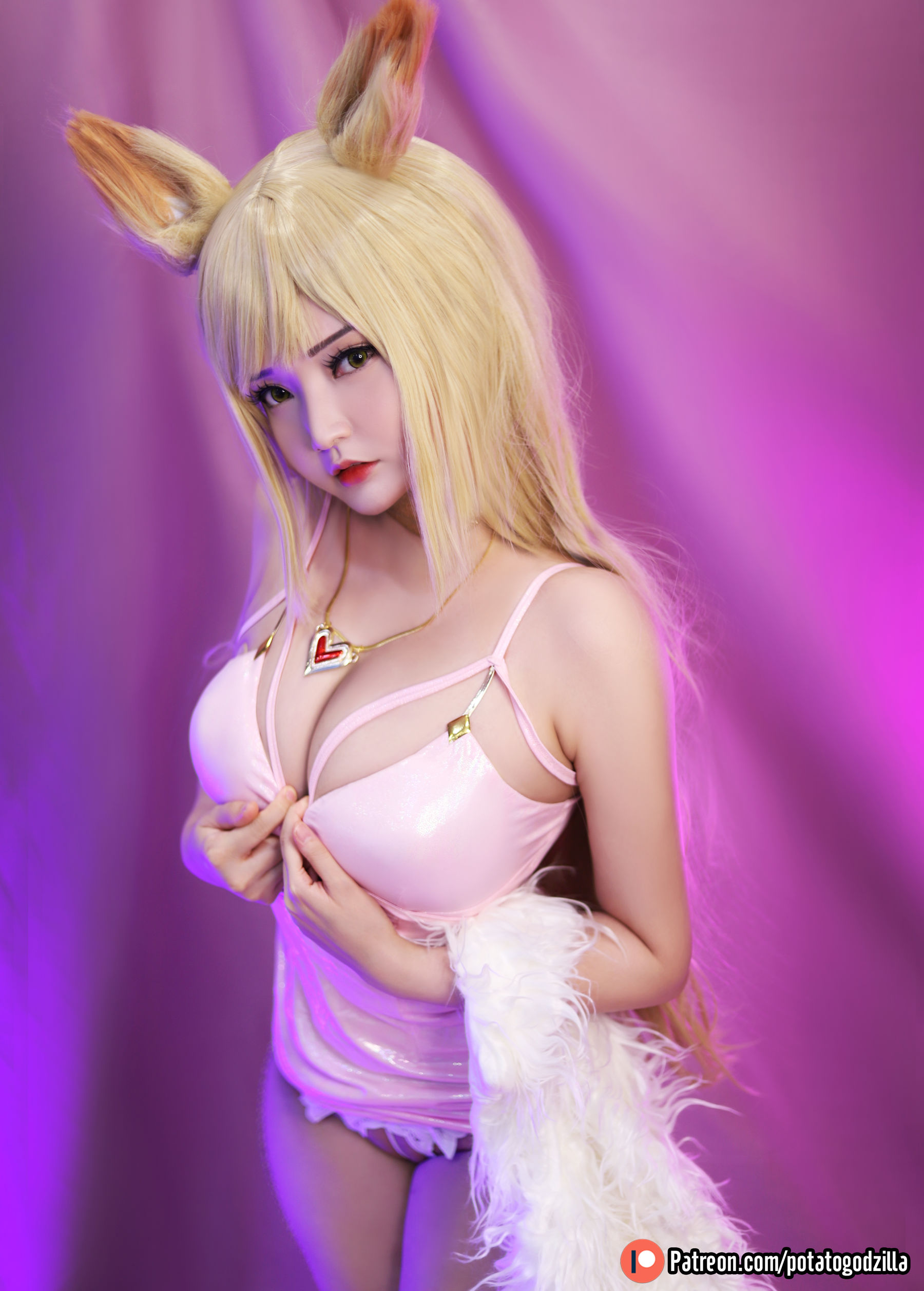Coser小姐姐Potato Godzilla - KDA Ahri8
