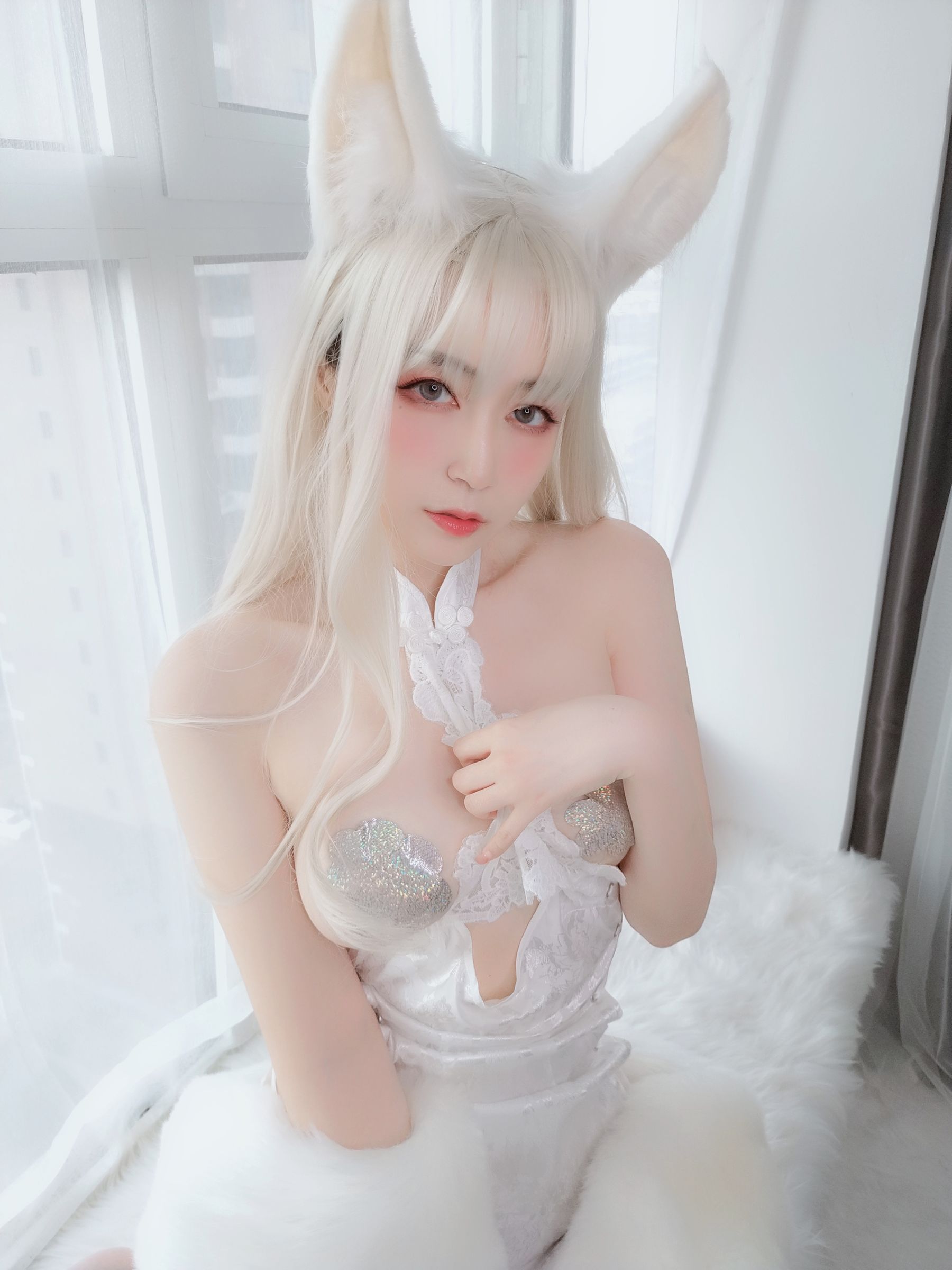 [COS福利] Coser小姐姐白银 - 白兔 写真套图56