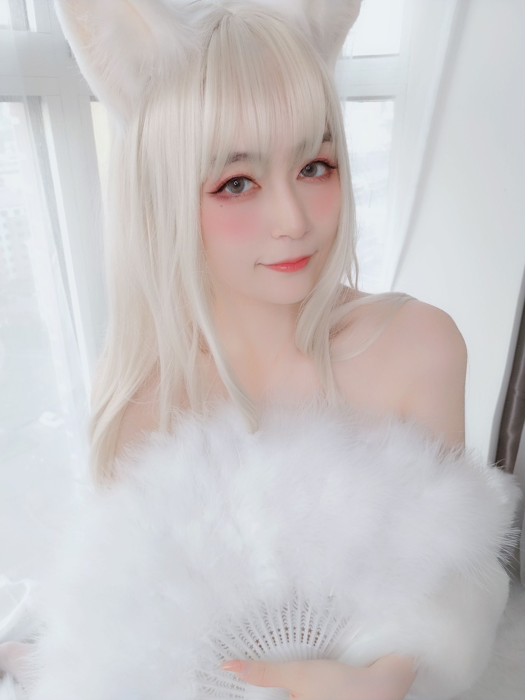 [COS福利] Coser小姐姐白银 - 白兔 写真套图67