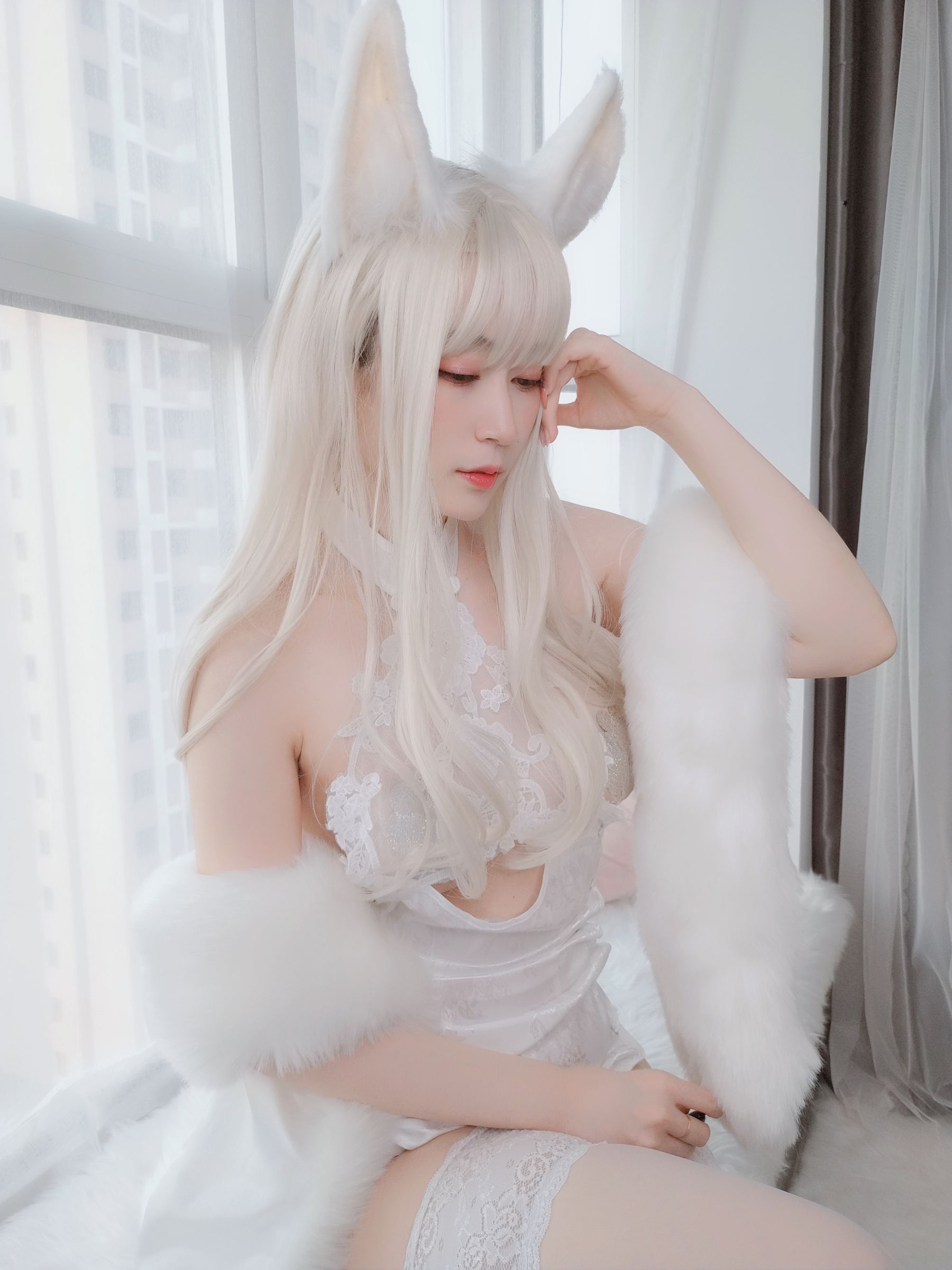 [COS福利] Coser小姐姐白银 - 白兔 写真套图73