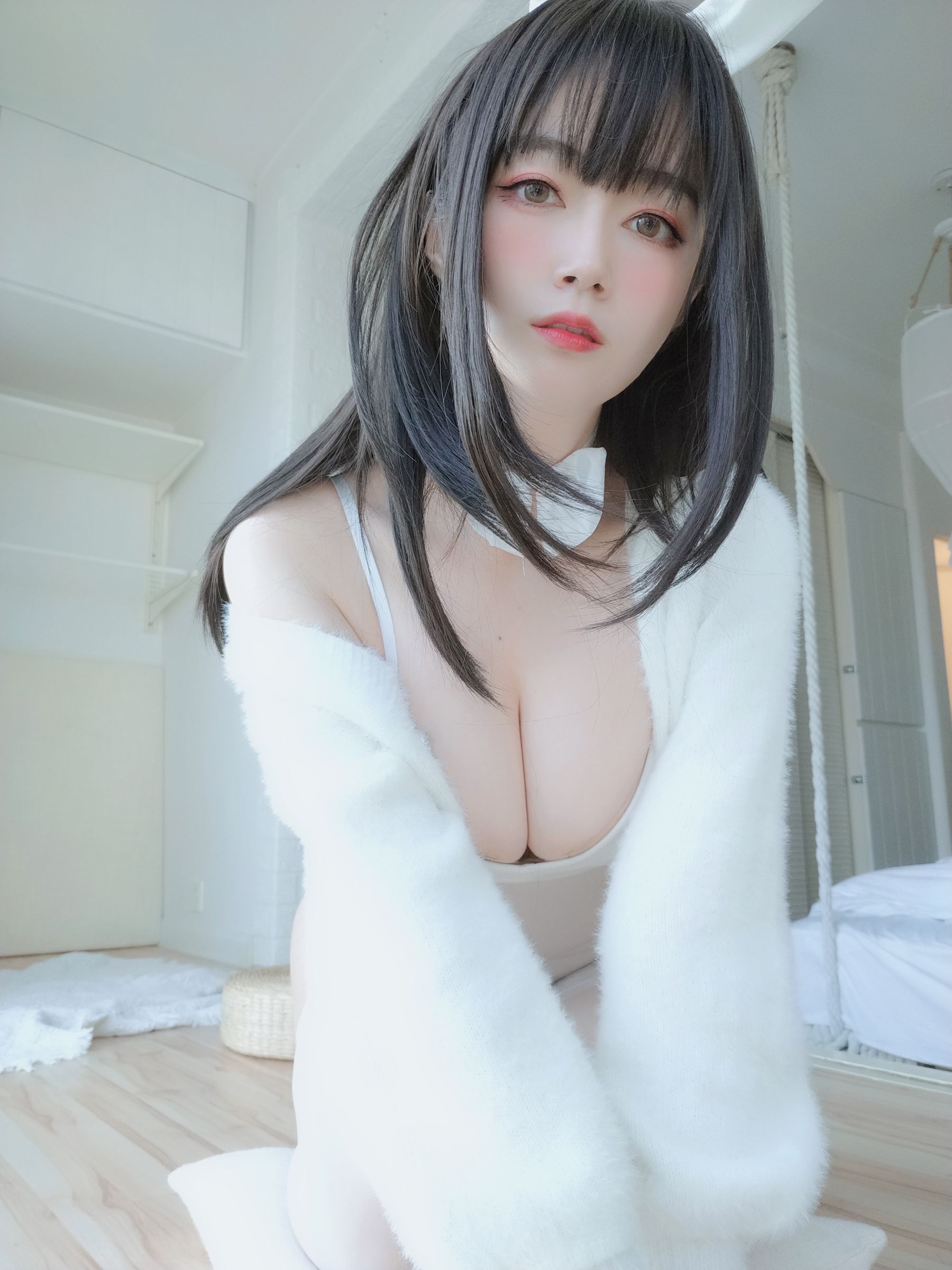 Coser小姐姐白银 - 白丝兔子14