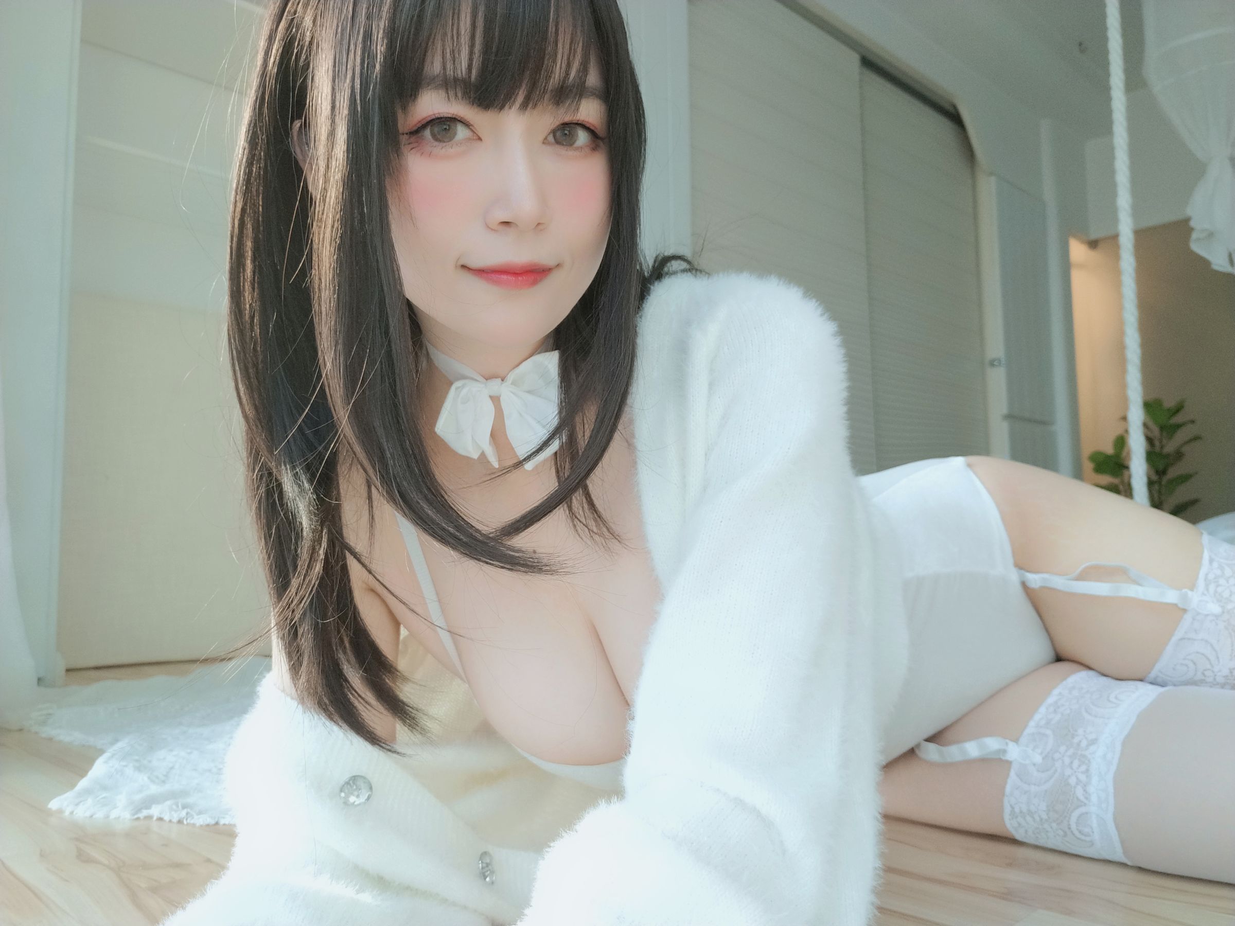 Coser小姐姐白银 - 白丝兔子92