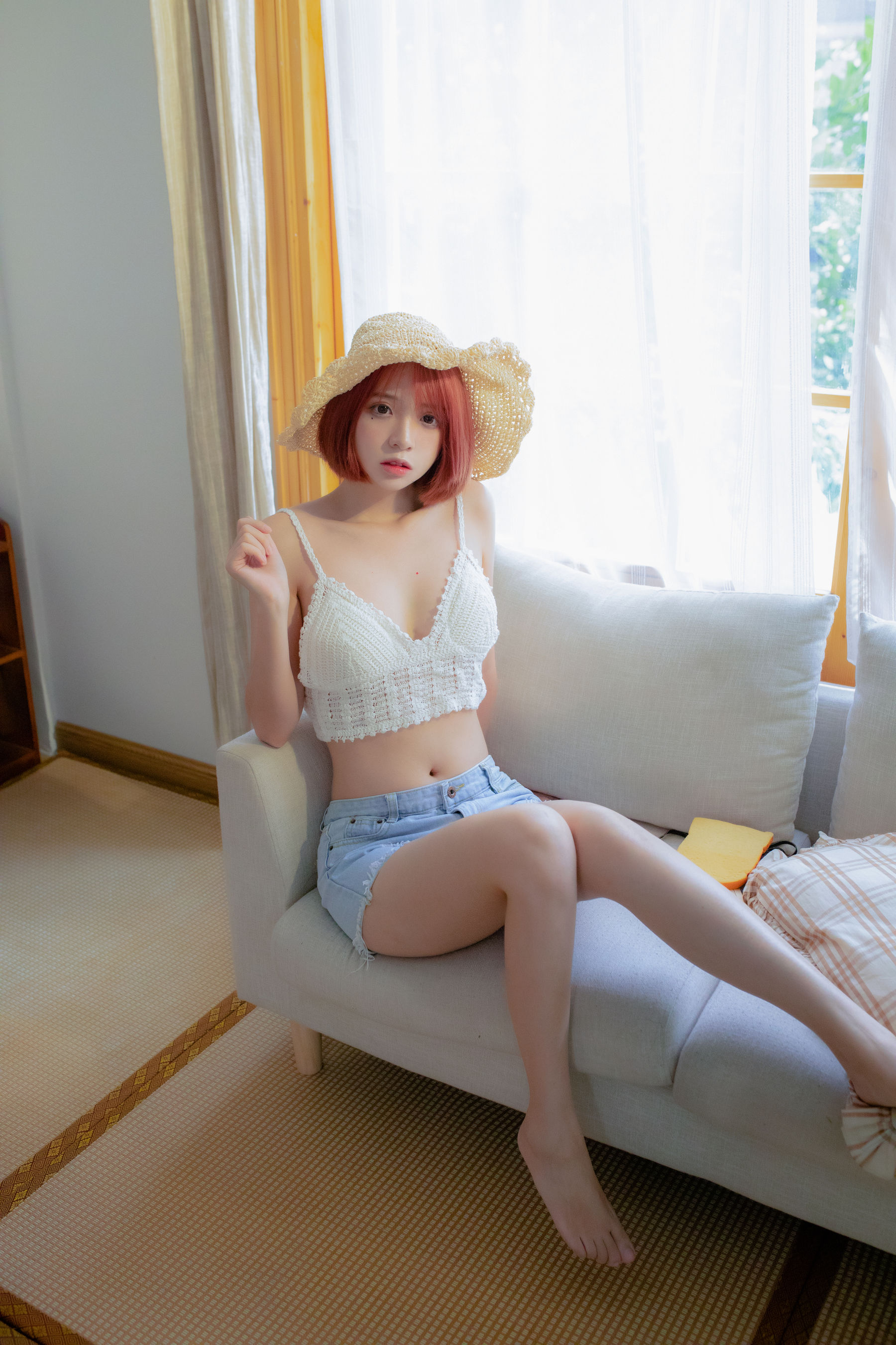 [COS福利] 疯猫ss – 草帽女孩